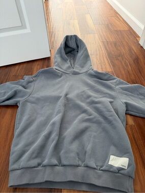 Vuori Women's Slate Gray Pullover Hoodie